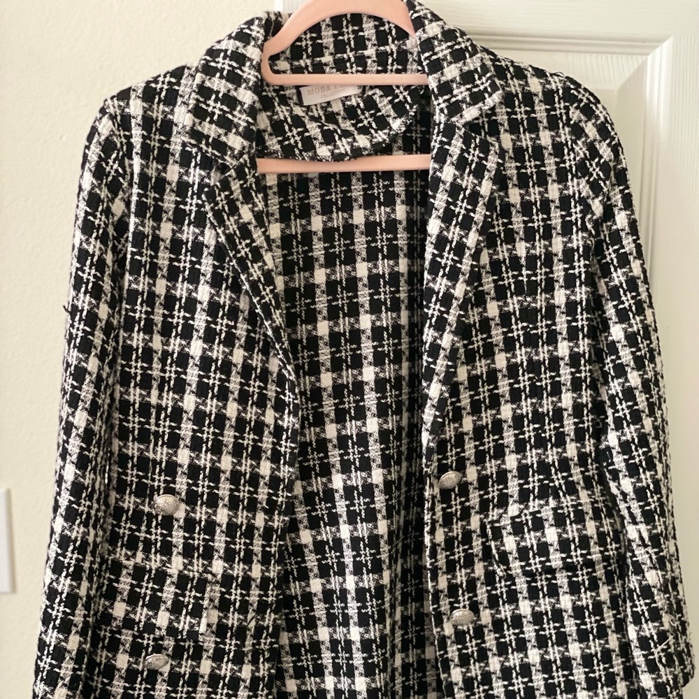 Black and white checkered jacket